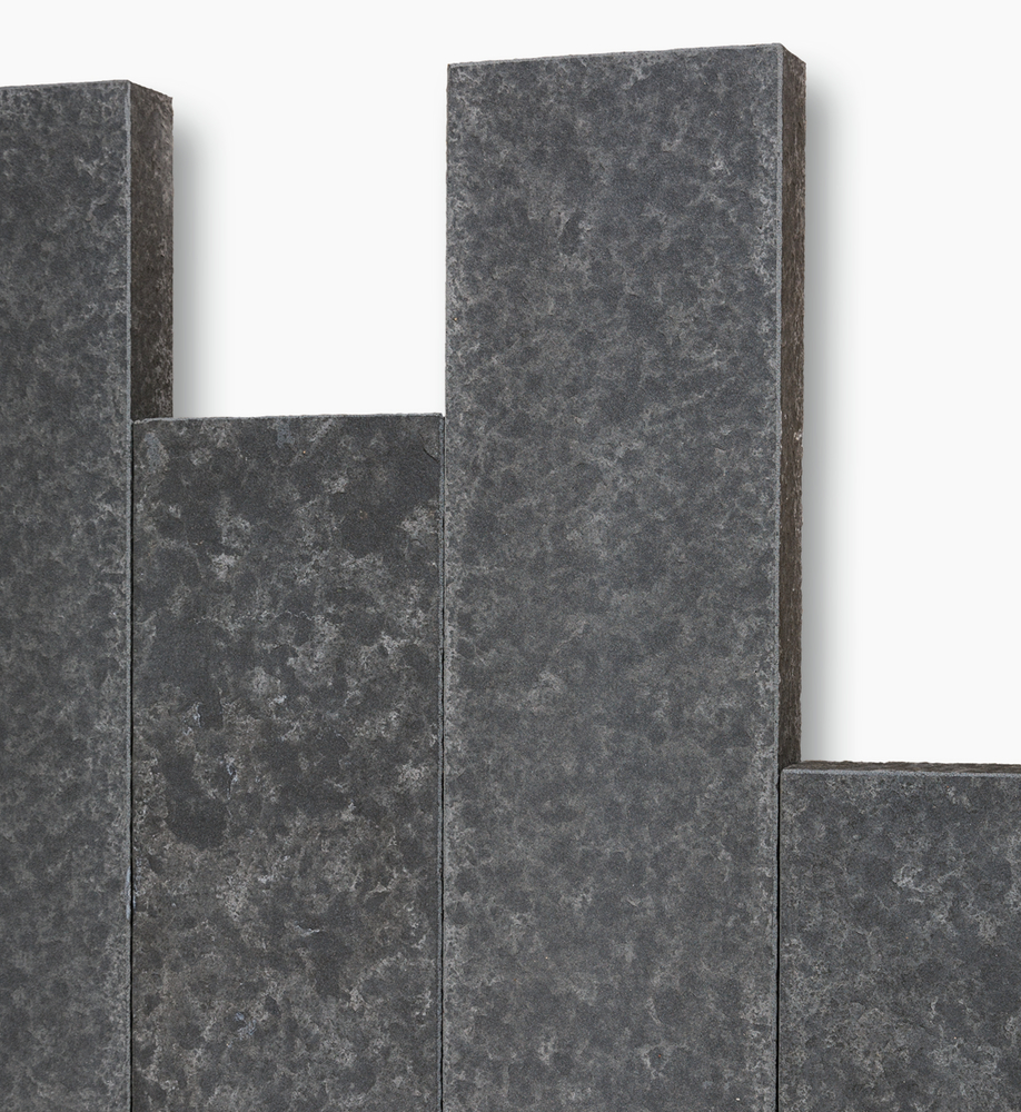 Seltra Naturstein Palisade Sanoku Basalt Elegance anthrazit schwarz 200x25x8cm